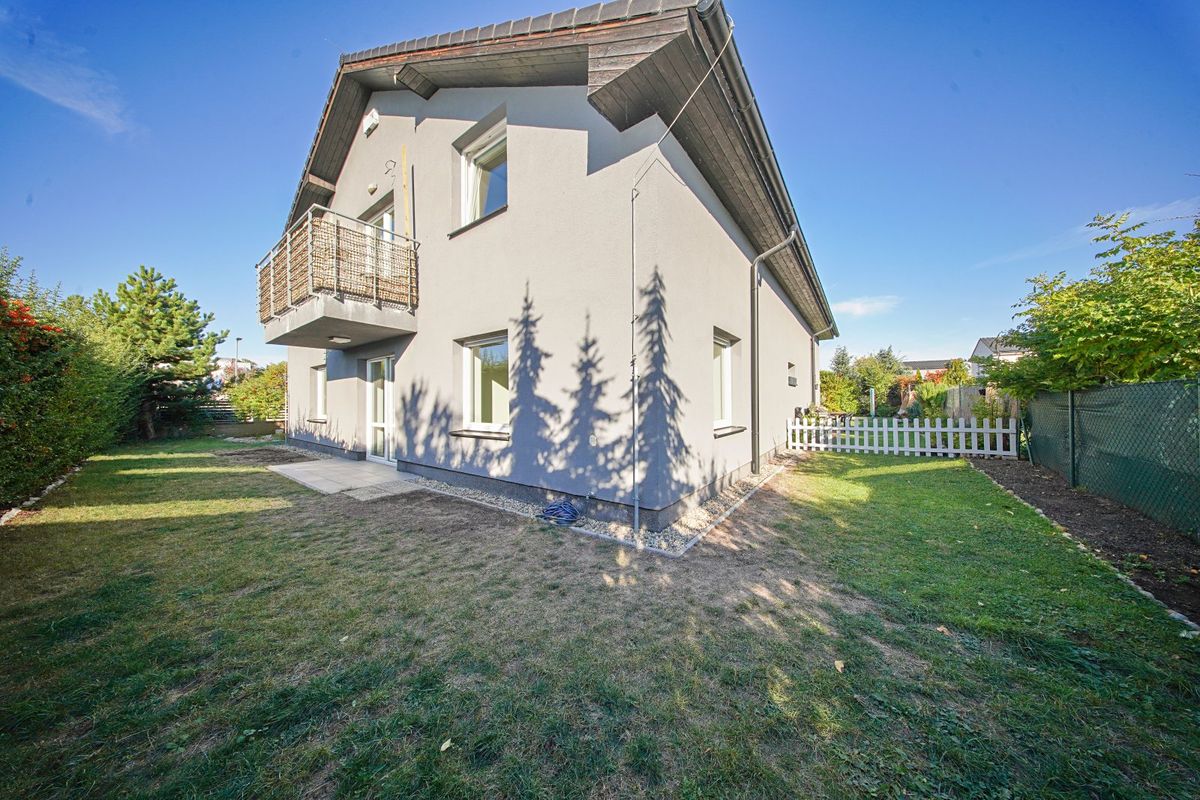 Pronájem bytu 3+kk 67 m²