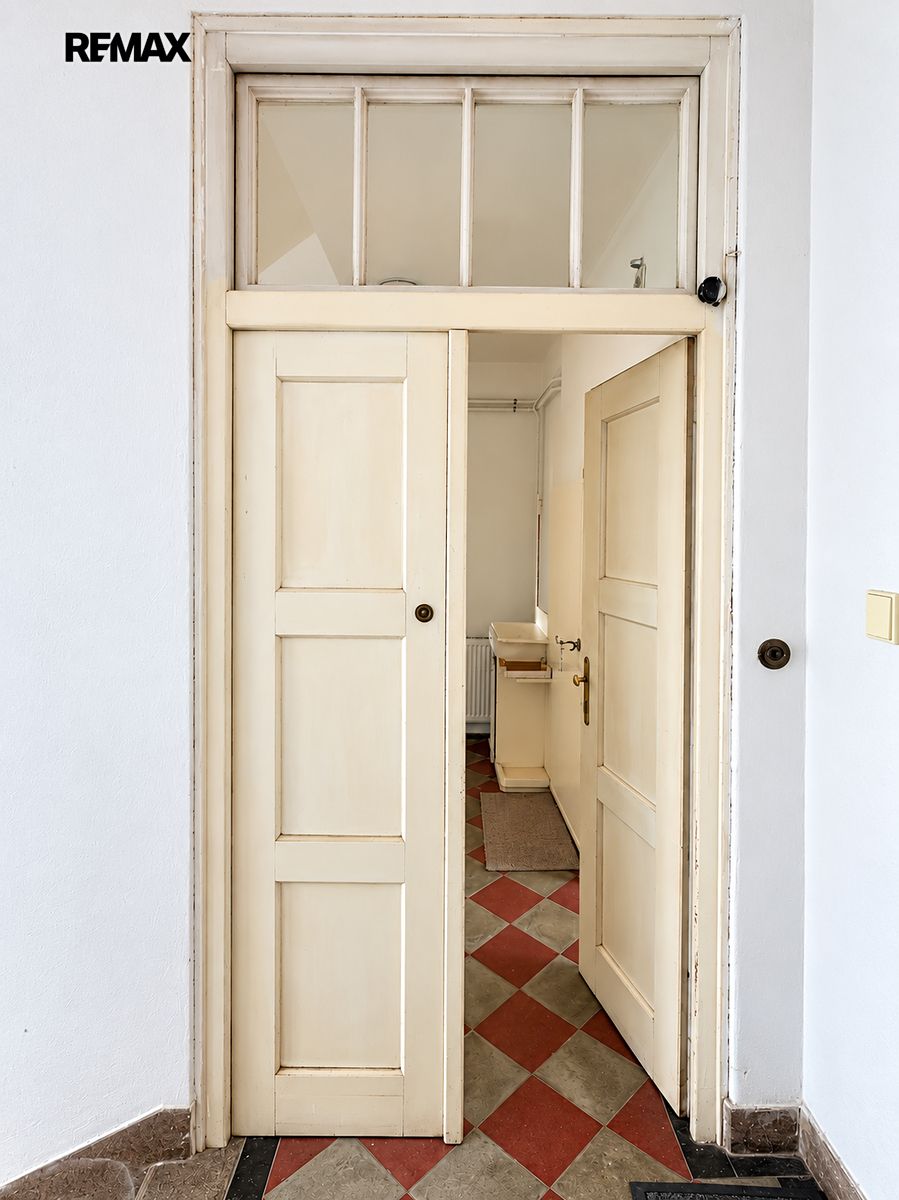 Pronájem bytu 2+1 72 m² – fotografie 2
