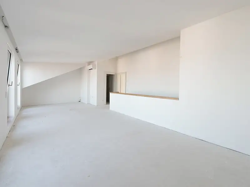 Prodej bytu 4+kk 119 m², Praha – náhled fotky 2