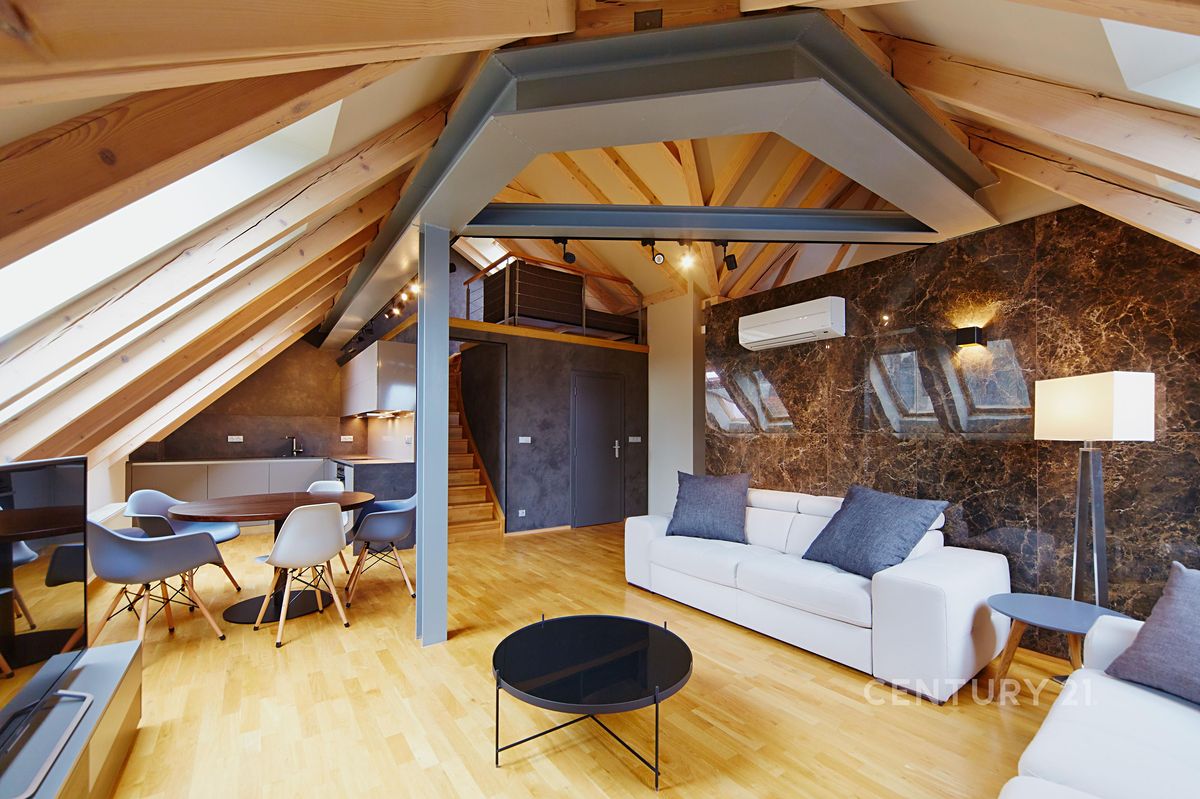 Pronájem bytu 2+kk 115 m²