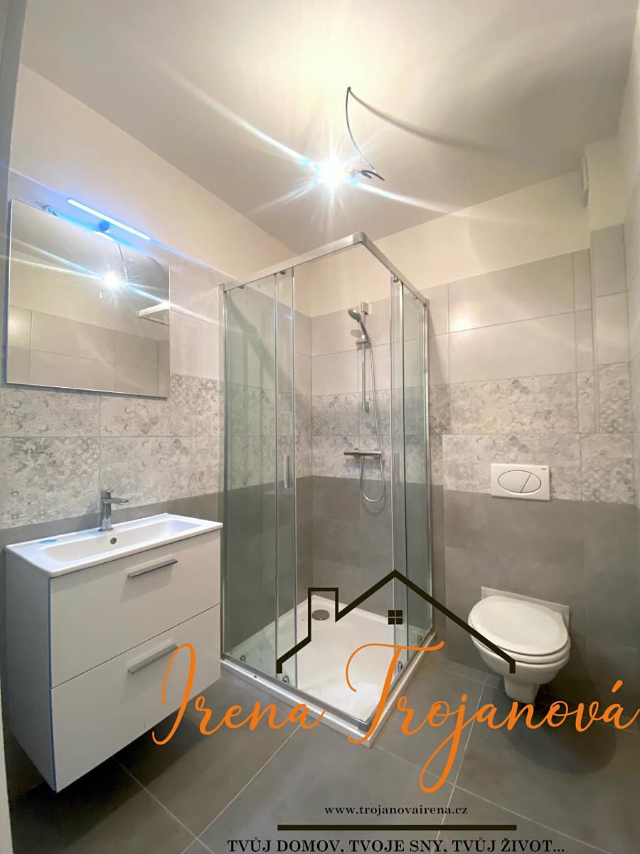 Pronájem bytu 2+kk 47 m² – fotografie 3