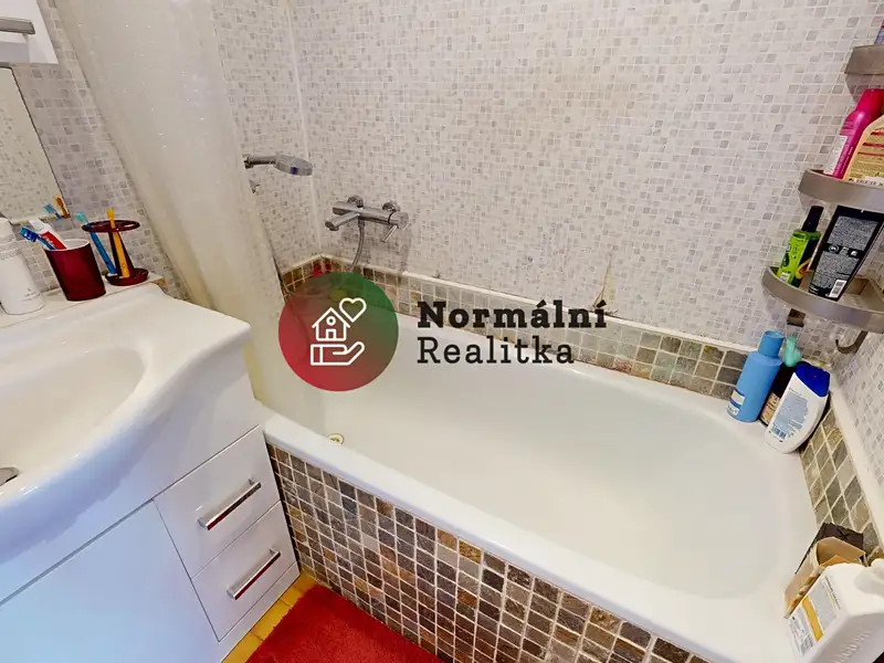 Prodej bytu 3+1 76 m², Neratovice – náhled fotky 2