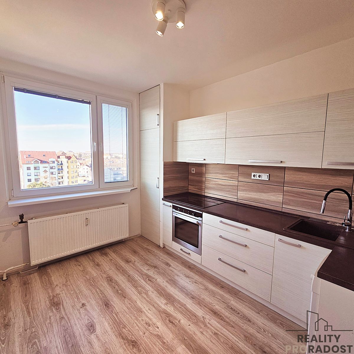 Pronájem bytu 3+1 64 m² – fotografie 4