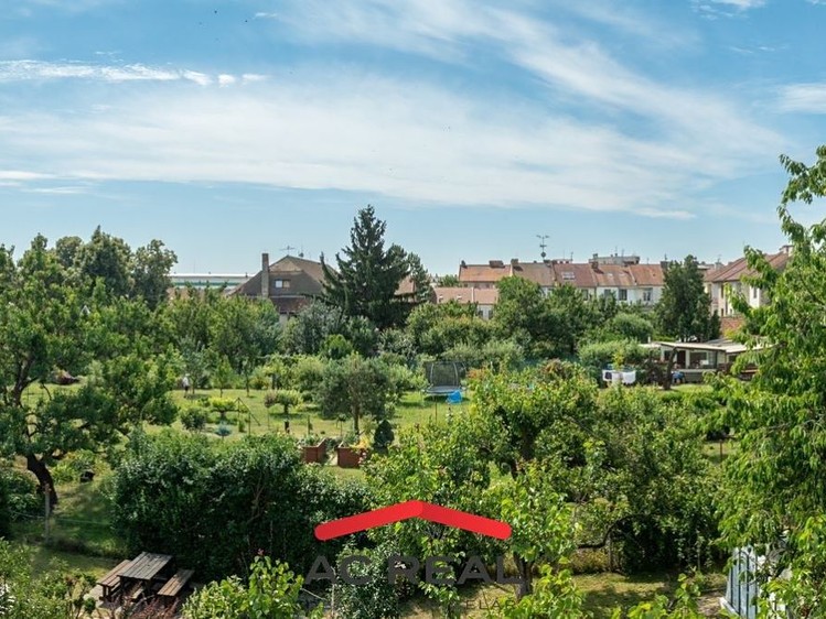Prodej bytu 3+kk, 55 m² (2 z 23)