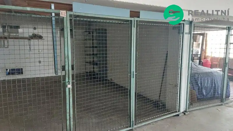 Prodej garáže 15 m², Pardubice – náhled fotky 2