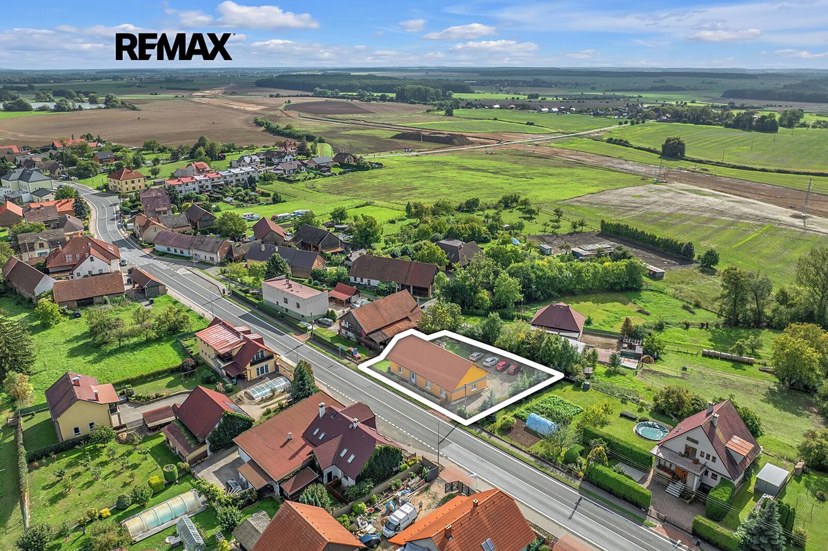 Prodej rodinného domu 266 m², pozemek 795 m², Konecchlumí – fotka 1 z 3