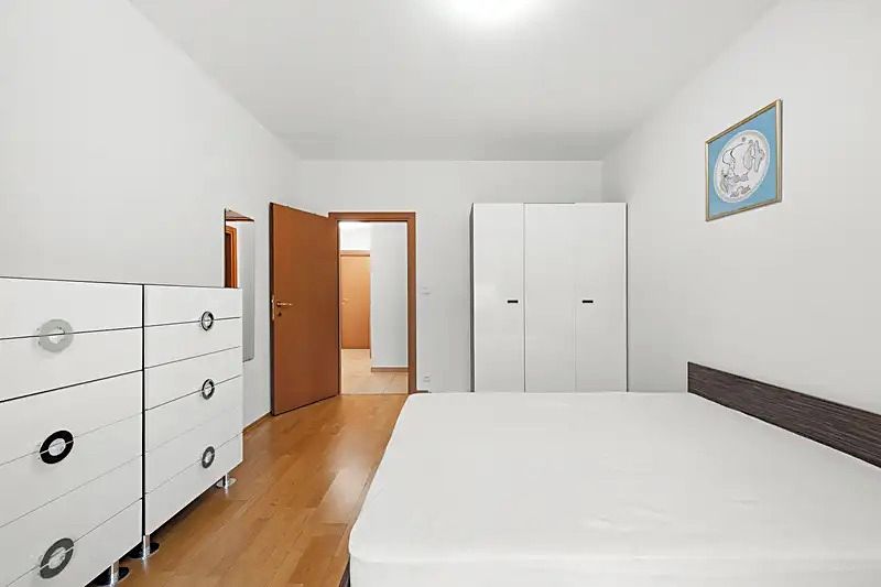 Pronájem bytu 3+kk 72 m² – fotografie 5