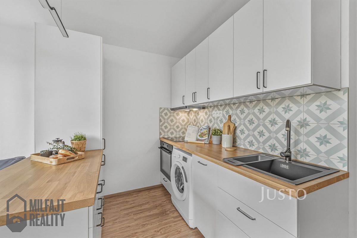 Prodej bytu 2+kk 41 m² – fotografie 2