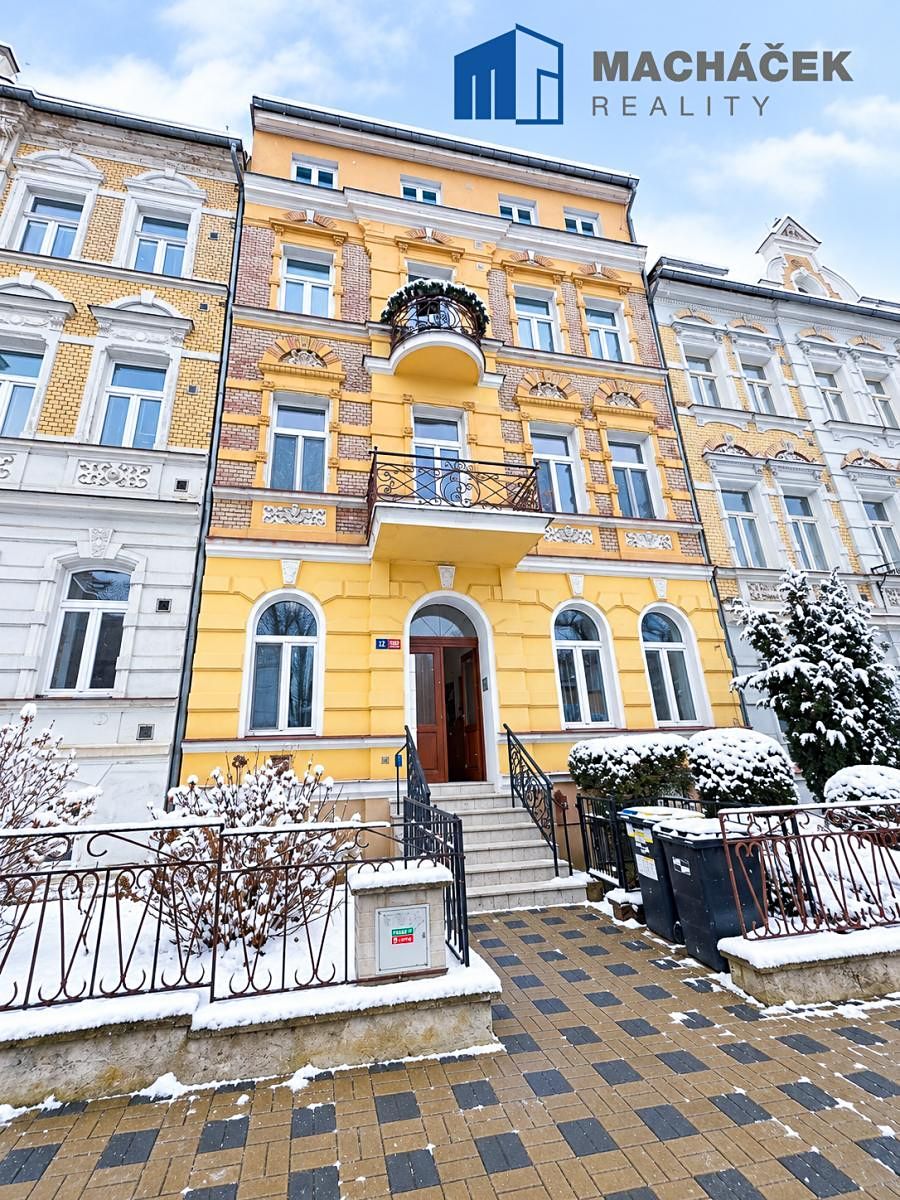 Pronájem bytu 4+1 87 m²