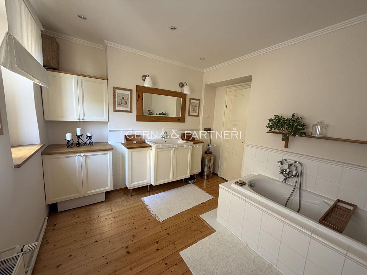 Pronájem bytu 3+kk 74 m² – fotografie 5