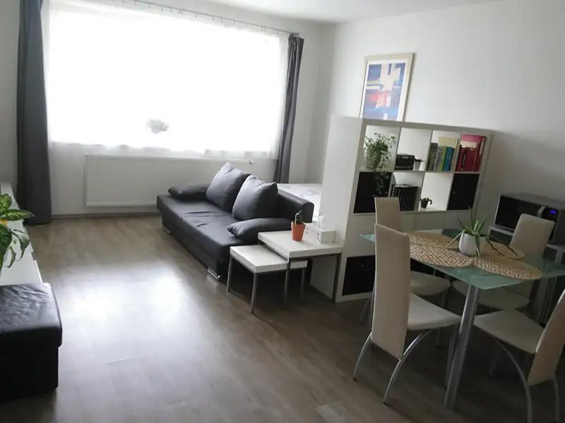 Prodej bytu 2+kk 54 m², Praha – náhled fotky 2