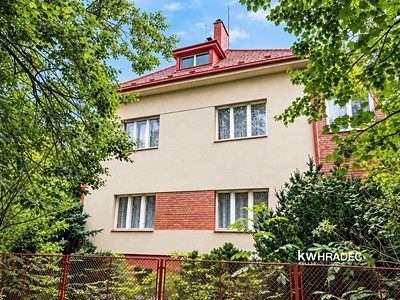 Будинок на продаж, 370 м² (2 з 27)