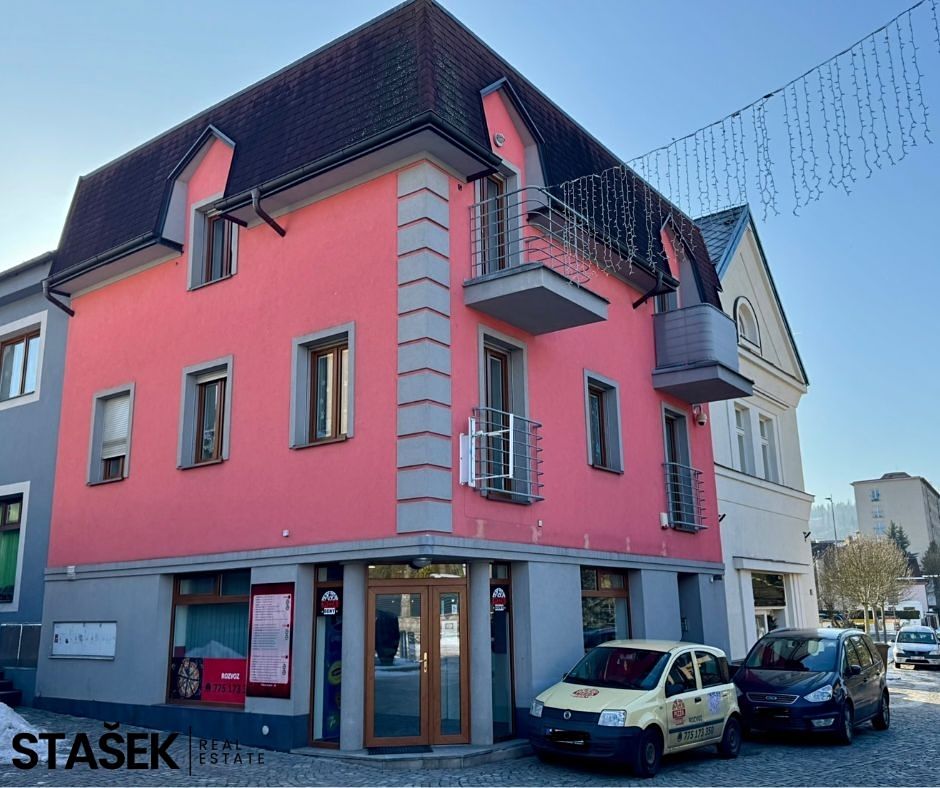 Pronájem bytu 2+kk 87 m² – fotografie 2