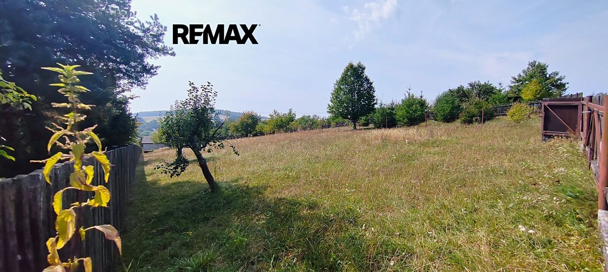 Prodej stavebního pozemku 1533 m² – fotografie 3