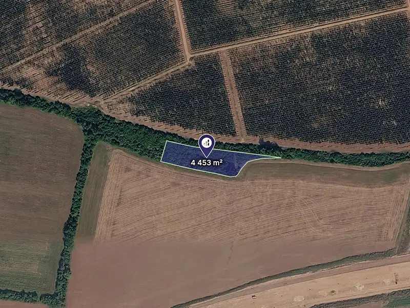 Prodej pole 26302 m², Hořesedly – náhled fotky 2