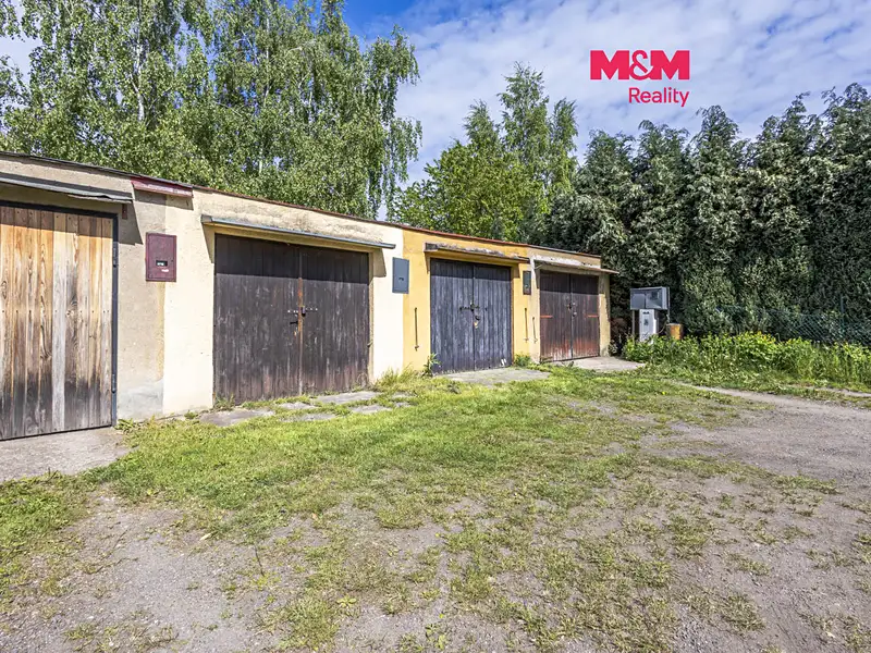 Pronájem garáže 21 m², Liberec – náhled fotky 1