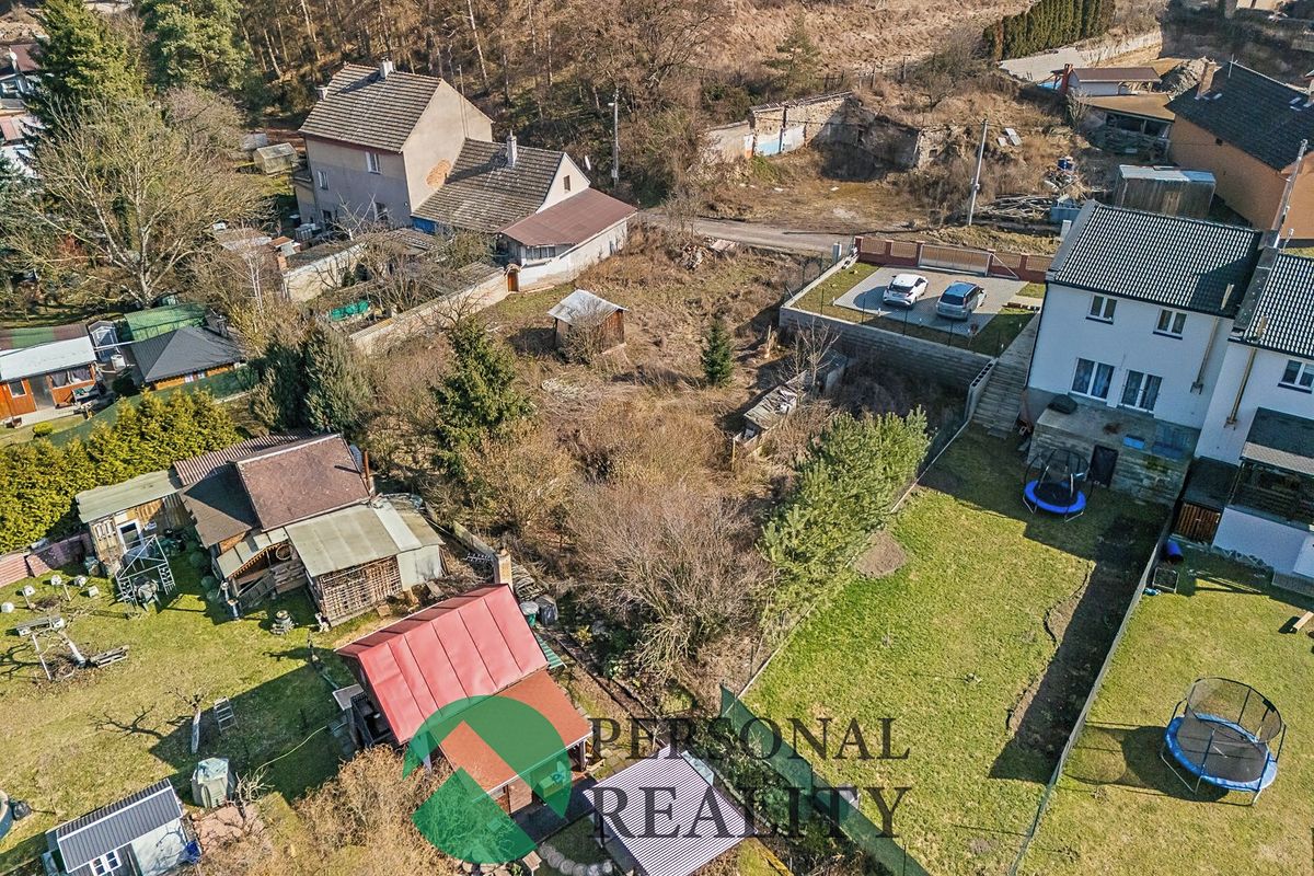 Prodej stavebního pozemku 800 m² – fotografie 4