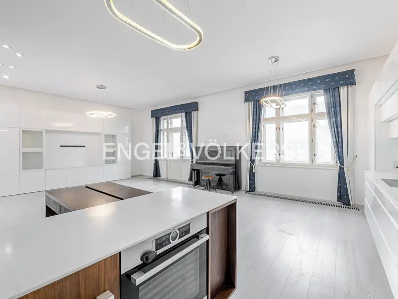 Pronájem bytu 2+kk 81 m², Praha – náhled fotky 3