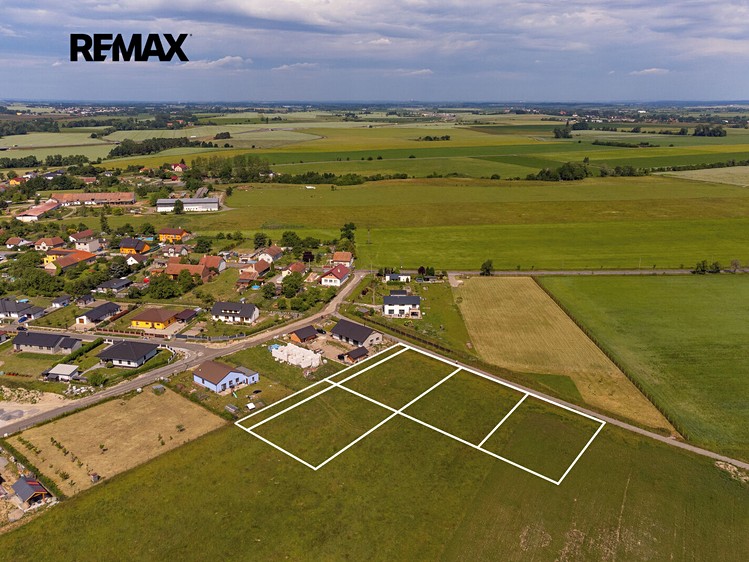 Prodej pozemku, 4 264 m² (2 z 7)