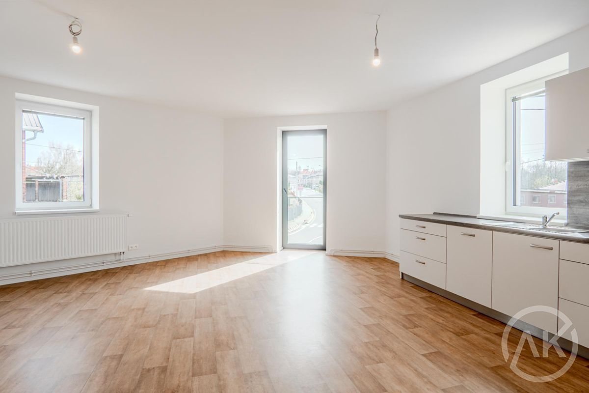 Pronájem bytu 3+kk 84 m² – fotografie 2