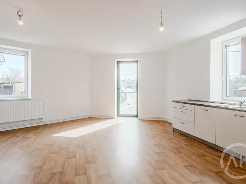 Pronájem bytu 3+kk 84 m², Ostrava – náhled fotky 2