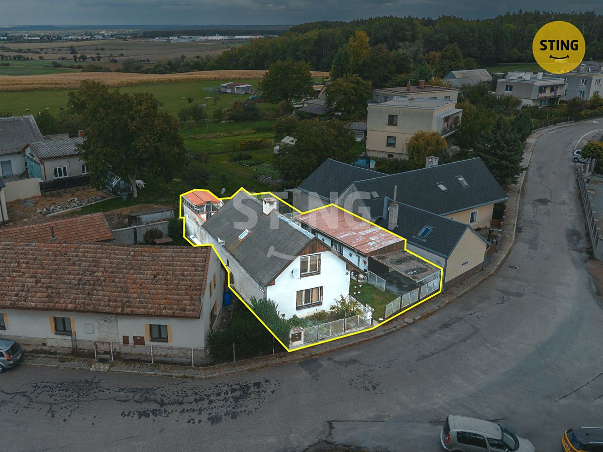 Prodej rodinného domu 150 m², pozemek 308 m² – fotografie 3