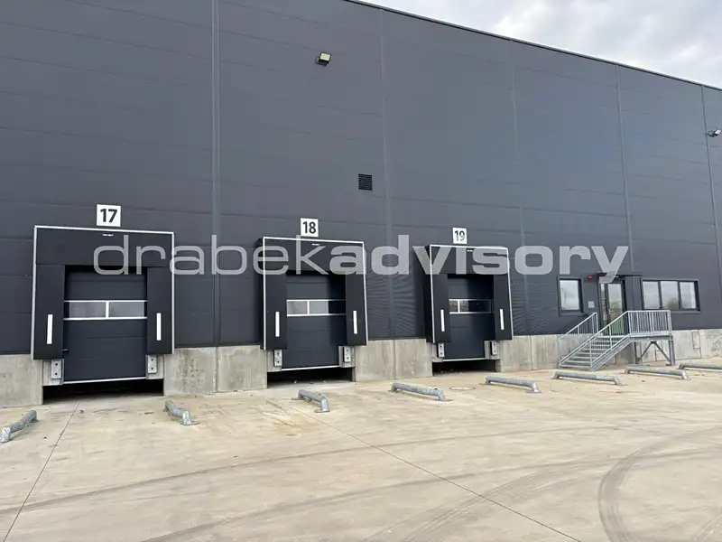 Pronájem skladového prostoru 2527 m², Ostrava – náhled fotky 3