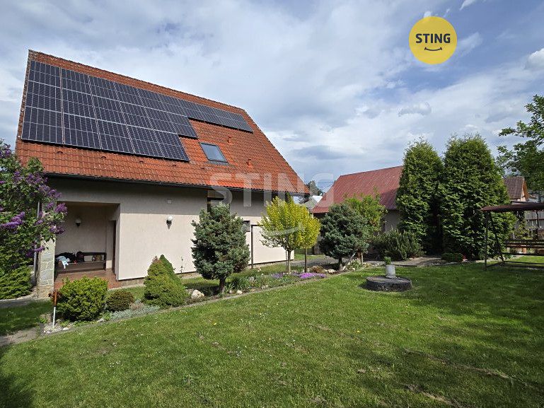 Pronájem rodinného domu 170 m², pozemek 878 m²