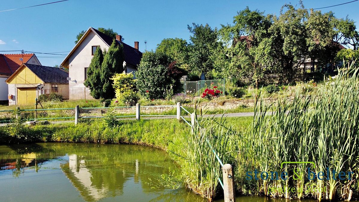 Prodej rodinného domu 78 m², pozemek 488 m² – fotografie 2