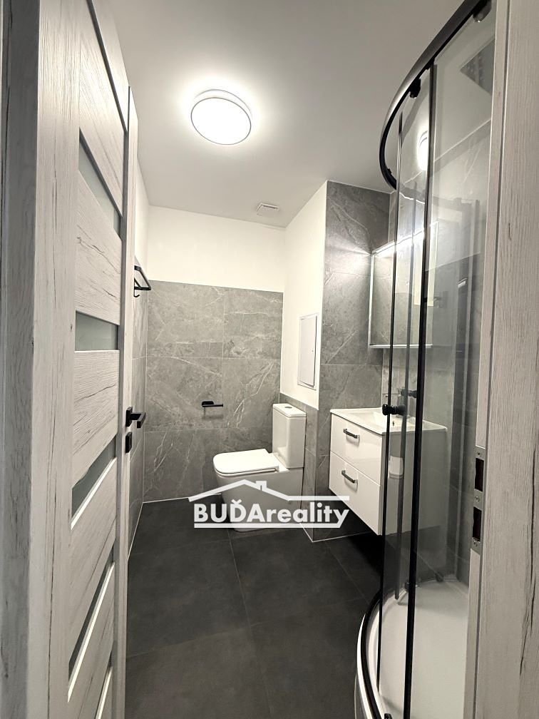 Prodej bytu 2+kk 37 m² – fotografie 2