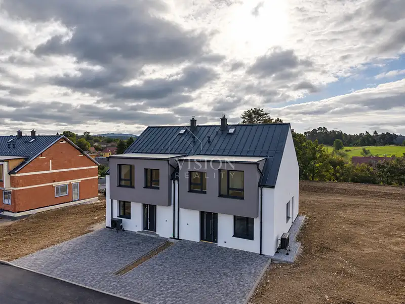 Prodej rodinného domu 149 m², pozemek 401 m², Týnec nad Sázavou – náhled fotky 1