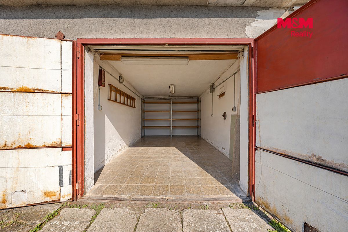 Prodej garáže 19 m² – fotografie 3