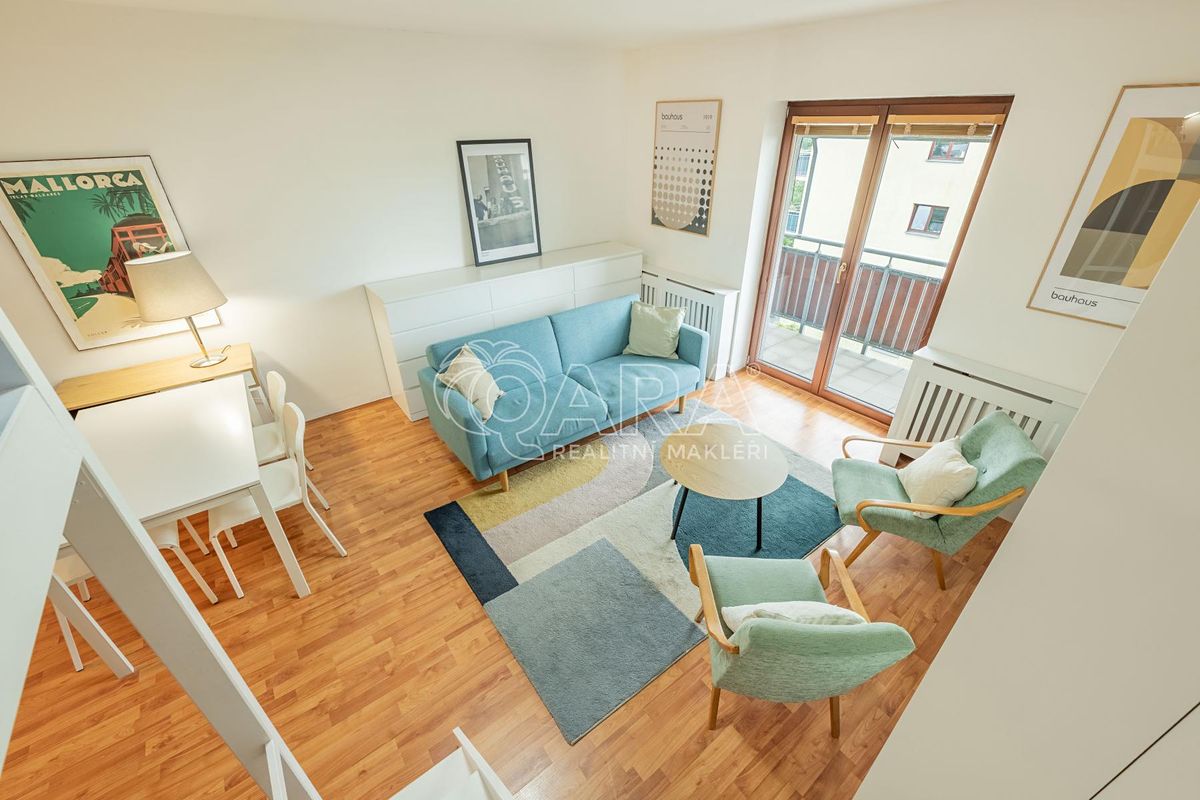 Pronájem bytu 1+kk 38 m² – fotografie 2