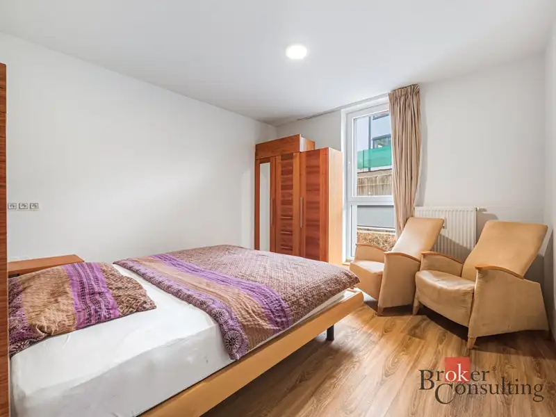 Pronájem bytu 2+1 48 m², Plzeň – náhled fotky 1
