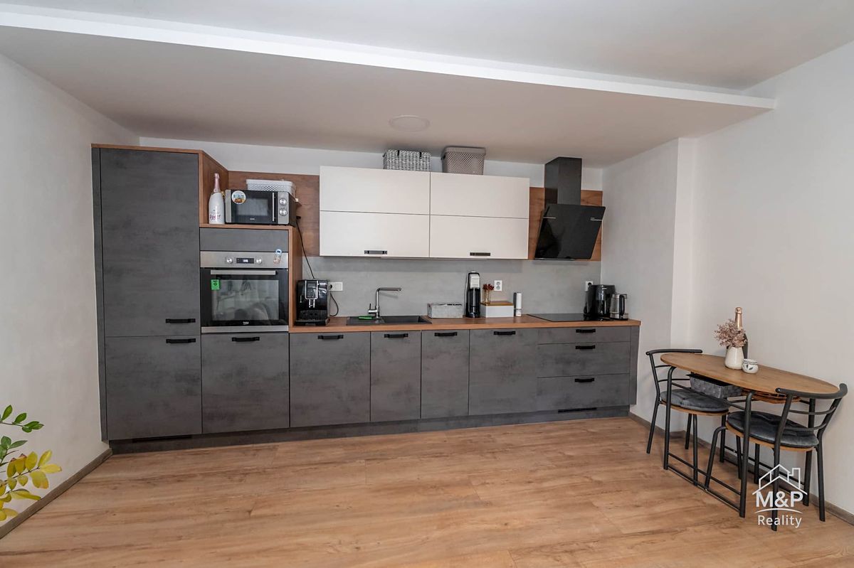 Pronájem bytu 2+kk 41 m²