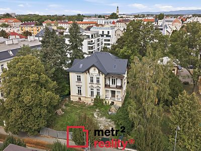Prodej vily 600 m², pozemek 855 m²