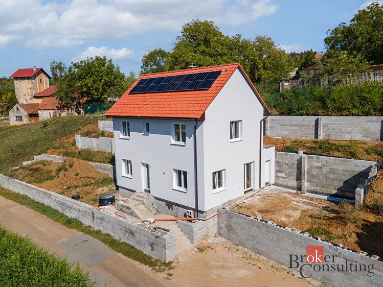 Haus zum Kauf, 139 m² (1 von 19)