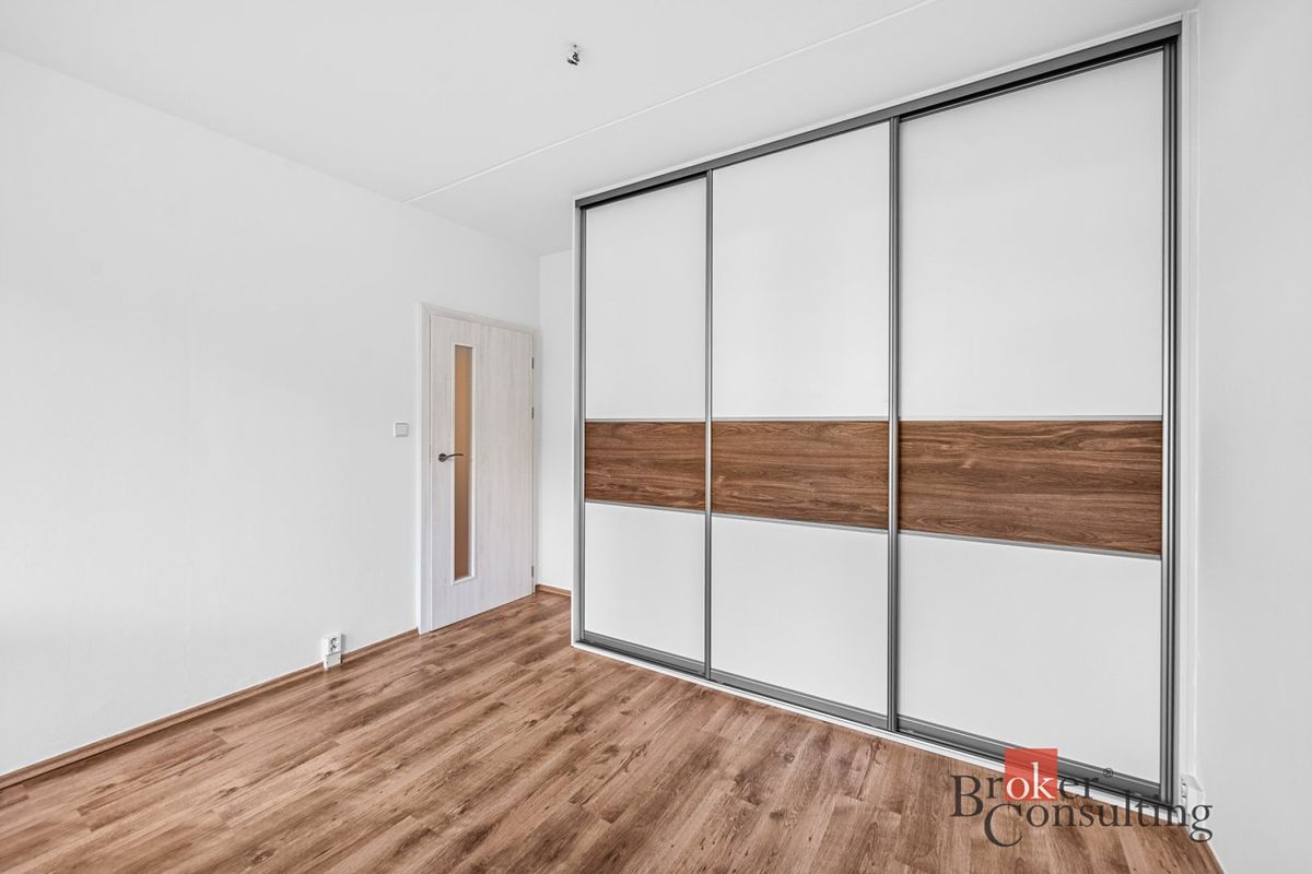 Pronájem bytu 3+1 68 m² – fotografie 5