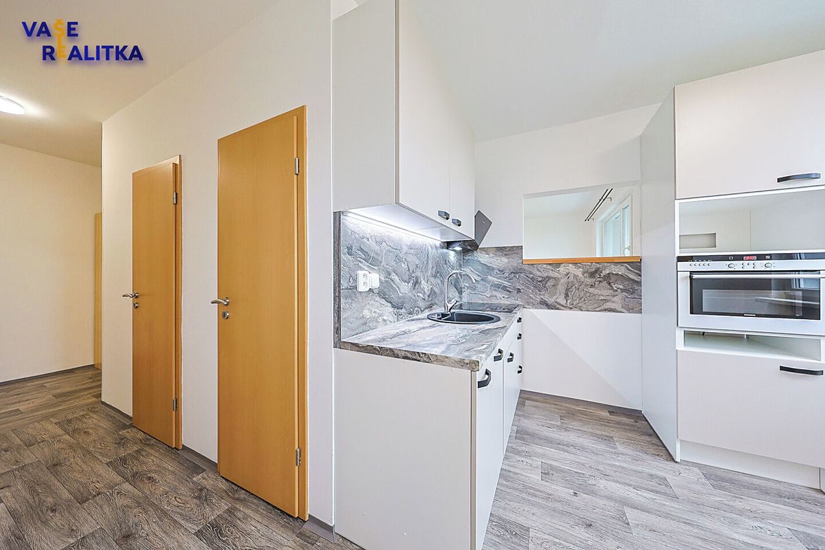 Pronájem bytu 3+1 63 m² – fotografie 4