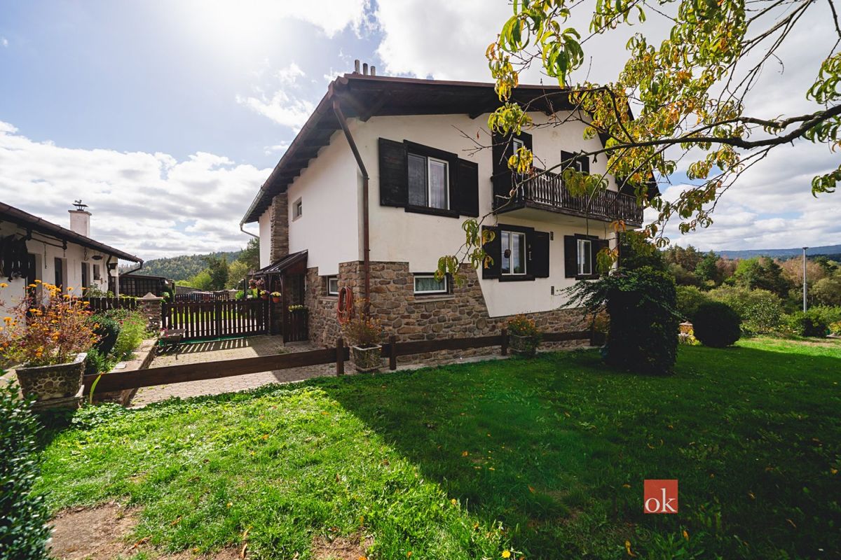 Prodej rodinného domu 141 m², pozemek 837 m², Dlouhá Ves – fotka 1 z 3