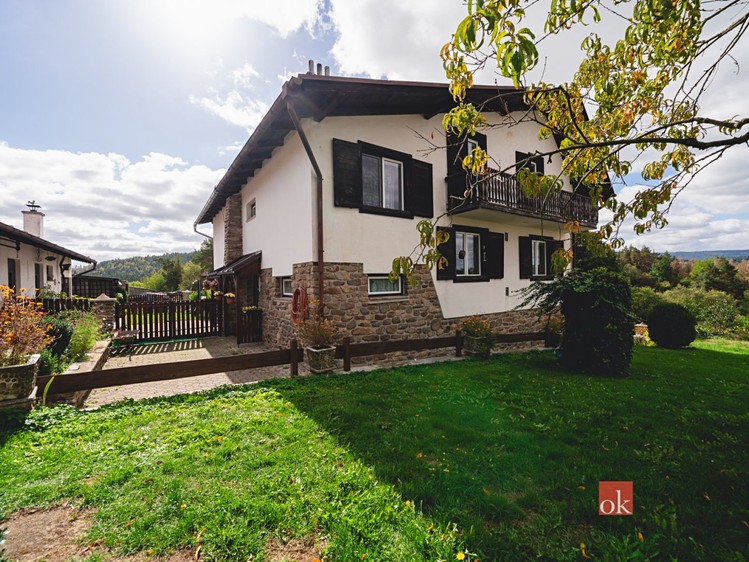 Haus zum Kauf, 141 m² (1 von 28)