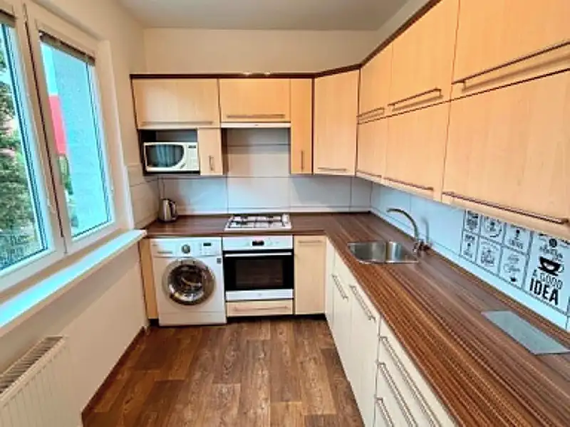 Prodej bytu 3+1 73 m², Duchcov – náhled fotky 1