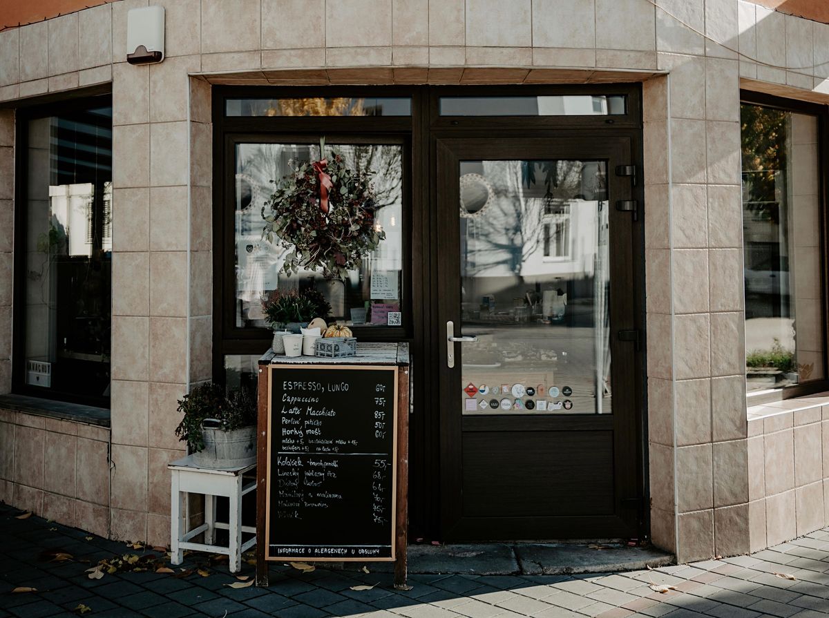 Pronájem obchodního prostoru 30 m² – fotografie 2