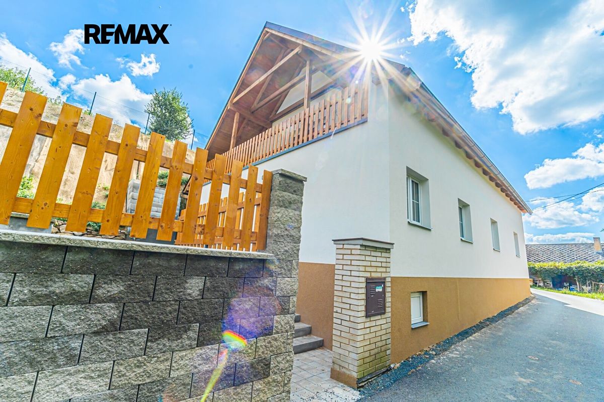 Prodej rodinného domu 190 m², pozemek 453 m² – fotografie 4