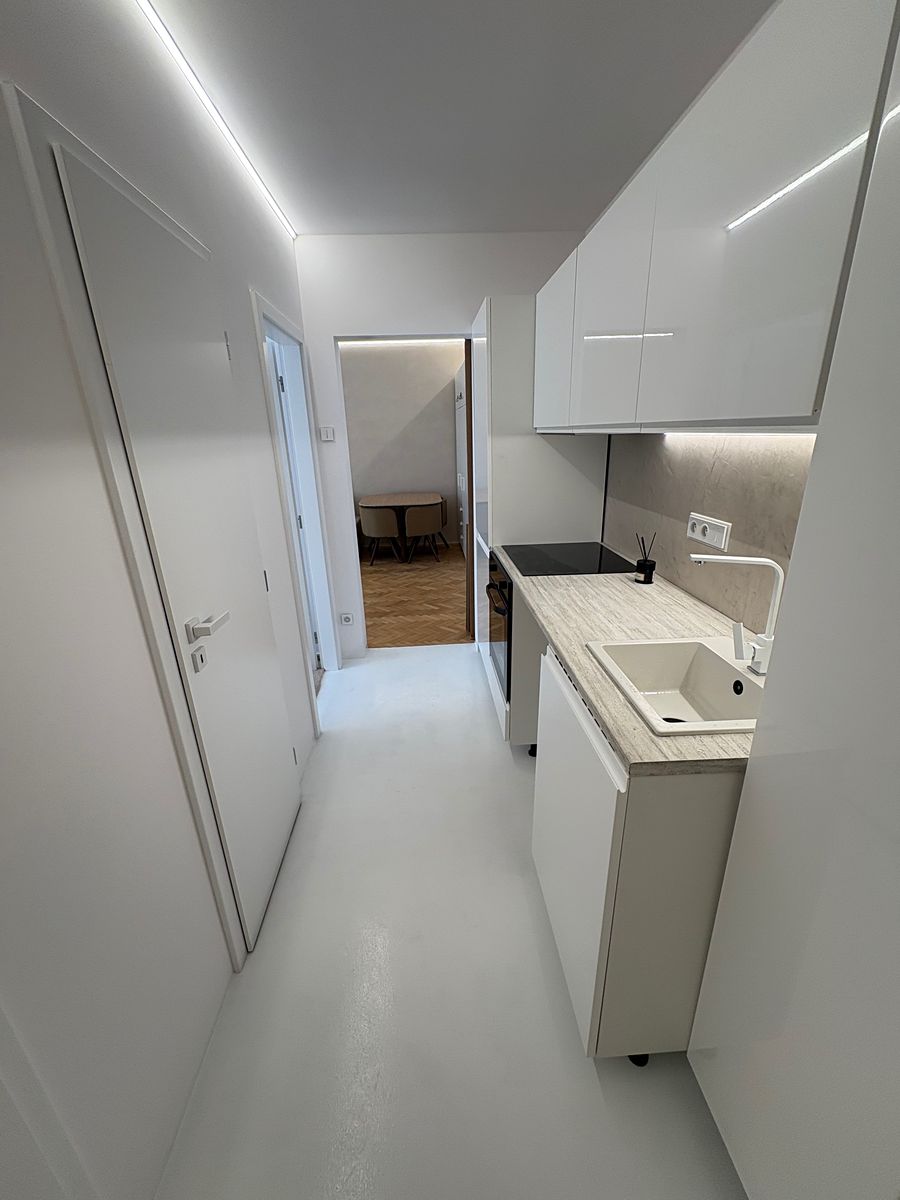 Pronájem bytu 2+kk 35 m²