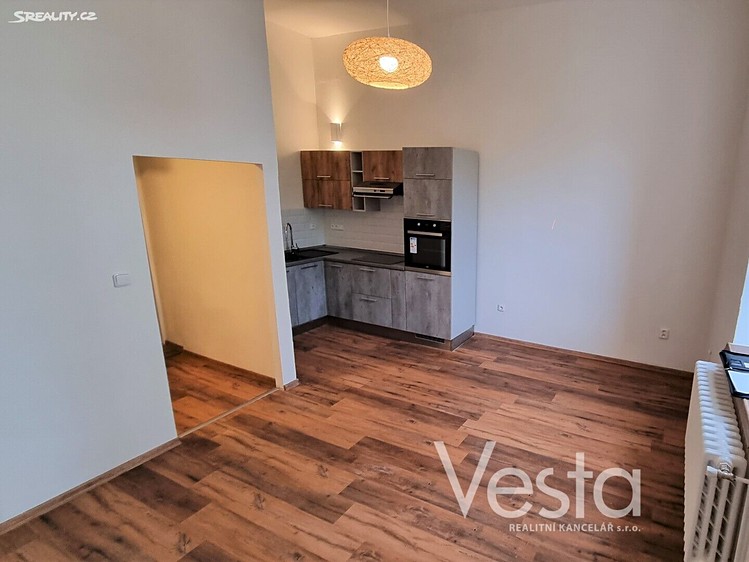 Pronájem bytu 2+kk, 50 m² (2 z 5)