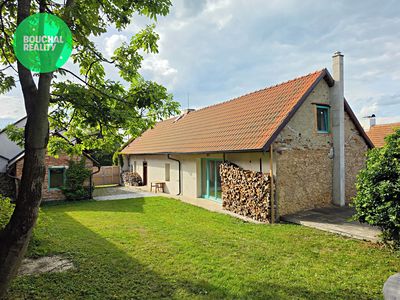 Prodej rodinného domu 210 m², pozemek 1777 m²