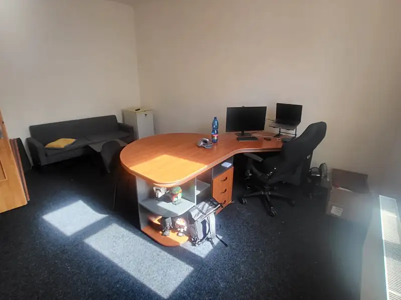 Pronájem kanceláře 34 m², Praha – náhled fotky 2