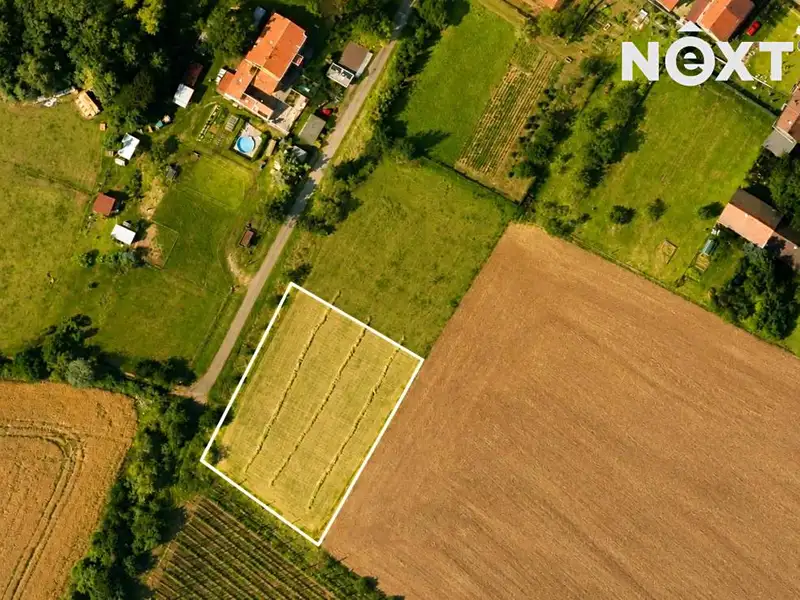 Prodej stavebního pozemku 2173 m², Milostín – náhled fotky 2