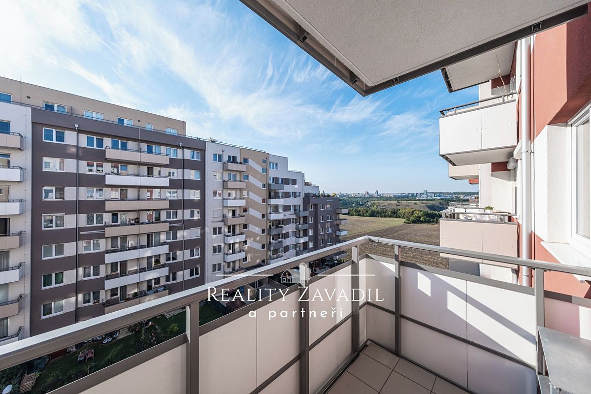 Pronájem bytu 2+kk 52 m² – fotografie 3